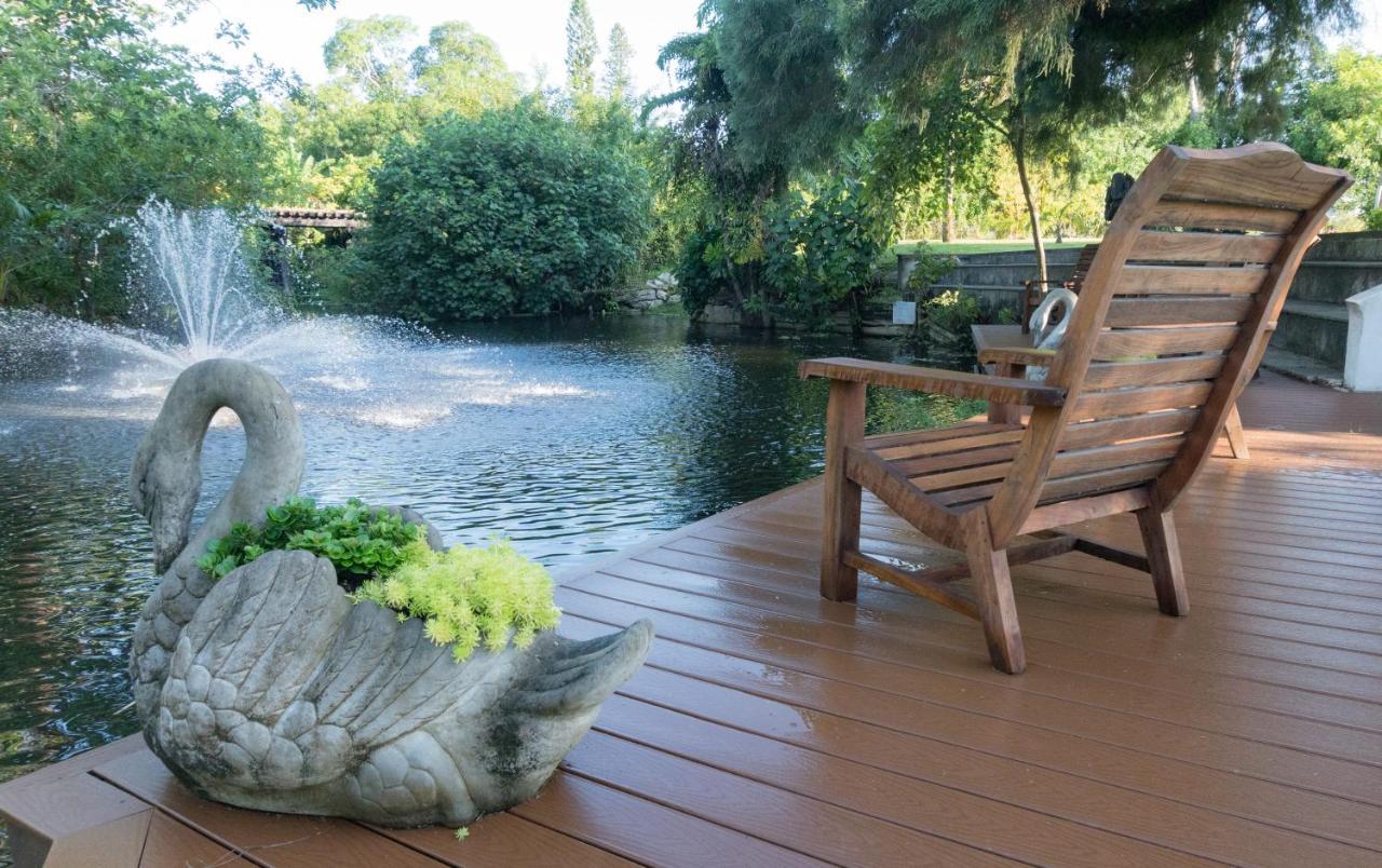 Shangri-La Springs Bonita Springs Exterior foto